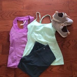 Lululemon set of 2 tanks